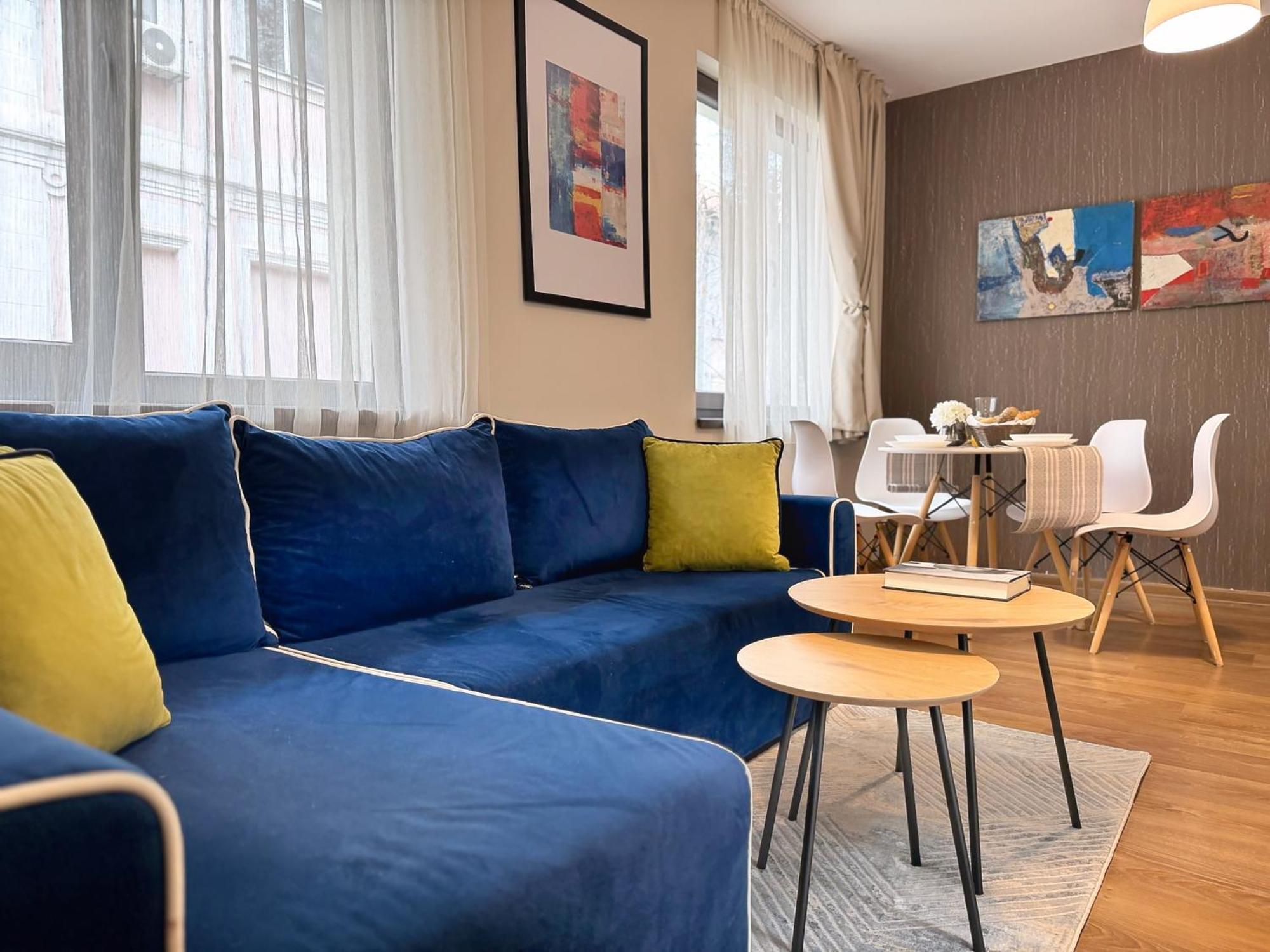 Top Centre Plovdiv Apt. With Parking For 4 Guests Экстерьер фото