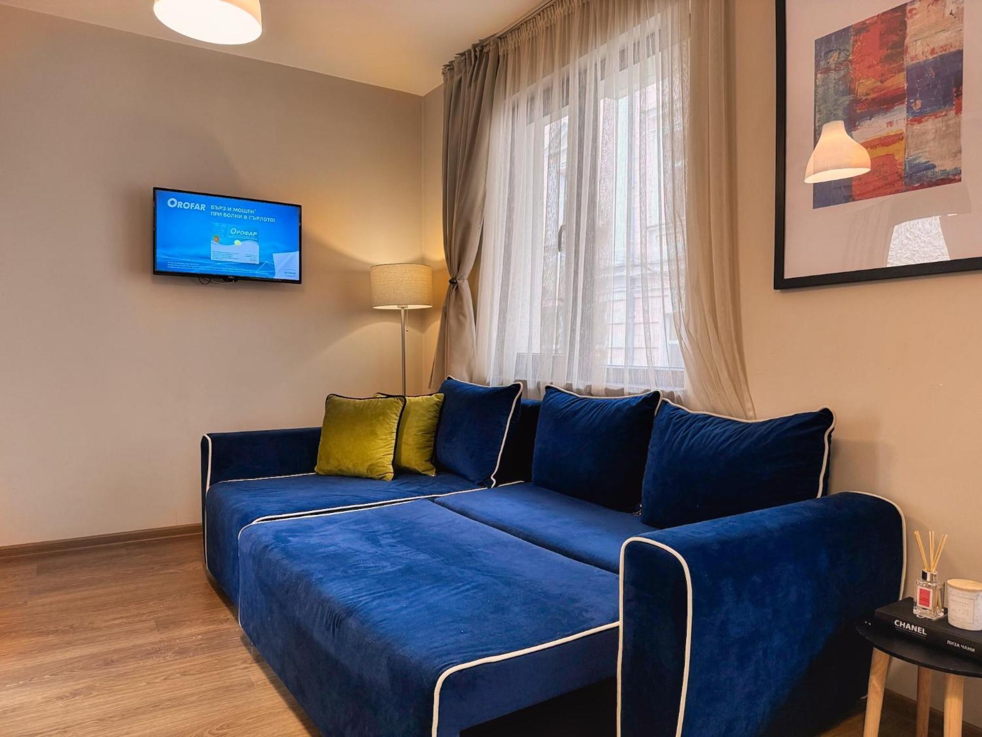 Top Centre Plovdiv Apt. With Parking For 4 Guests Экстерьер фото