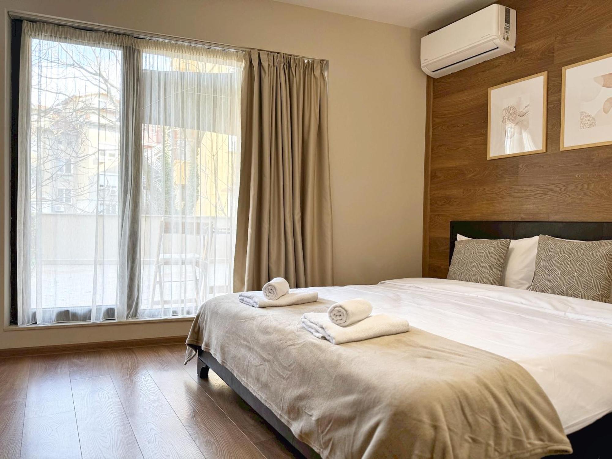 Top Centre Plovdiv Apt. With Parking For 4 Guests Экстерьер фото