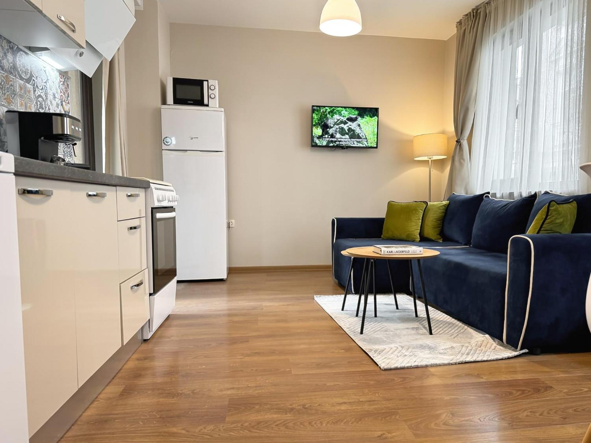 Top Centre Plovdiv Apt. With Parking For 4 Guests Экстерьер фото