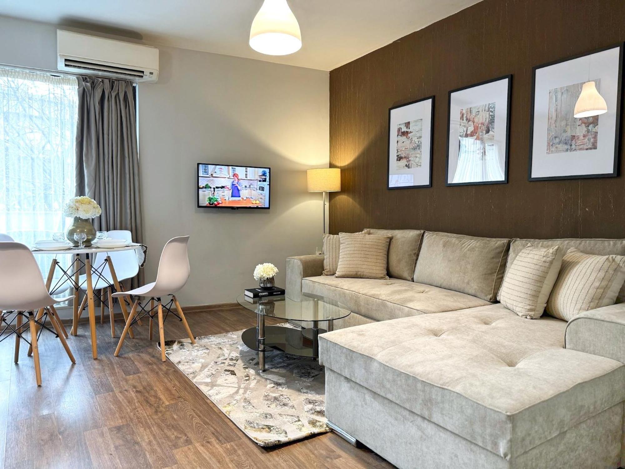 Top Centre Plovdiv Apt. With Parking For 4 Guests Экстерьер фото