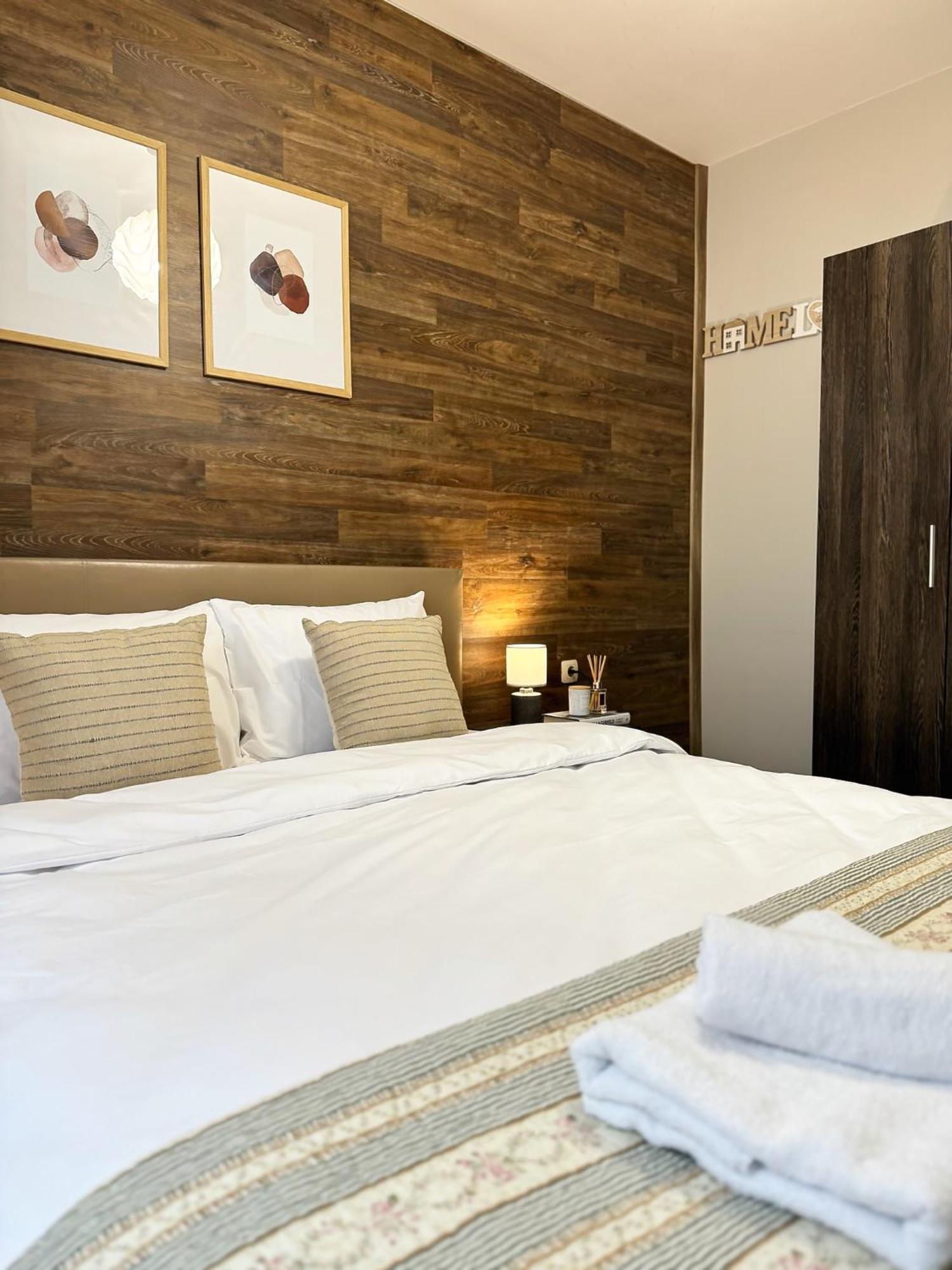 Top Centre Plovdiv Apt. With Parking For 4 Guests Экстерьер фото