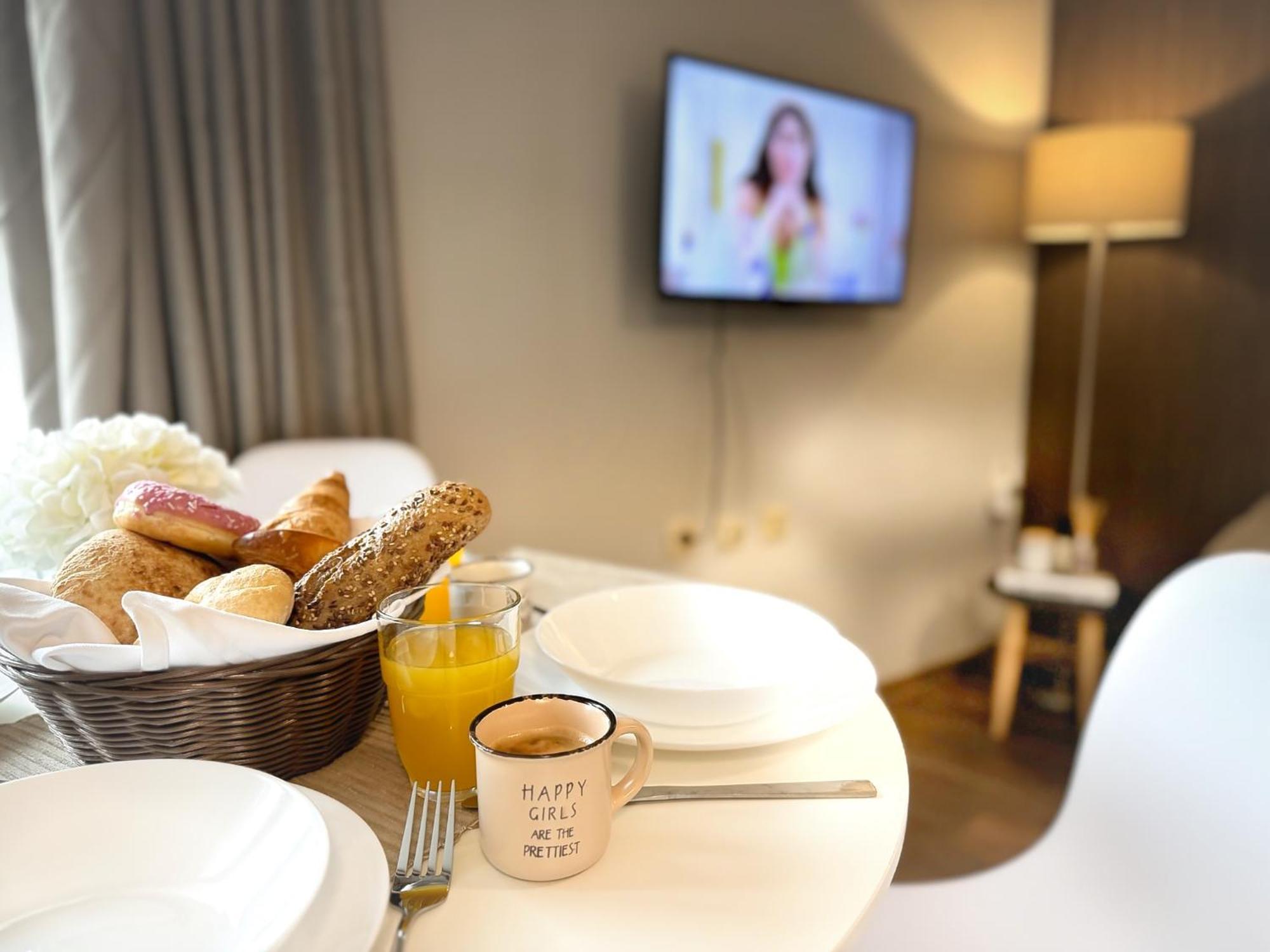 Top Centre Plovdiv Apt. With Parking For 4 Guests Экстерьер фото